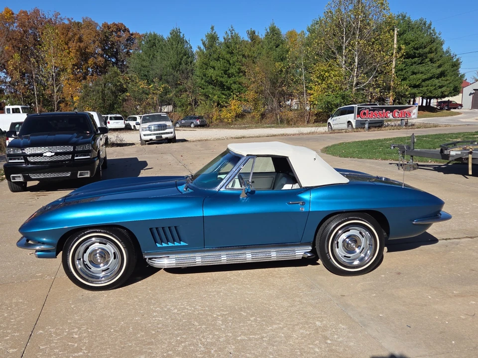 1967 Chevrolet Corvette C2 - Image 13 of 21