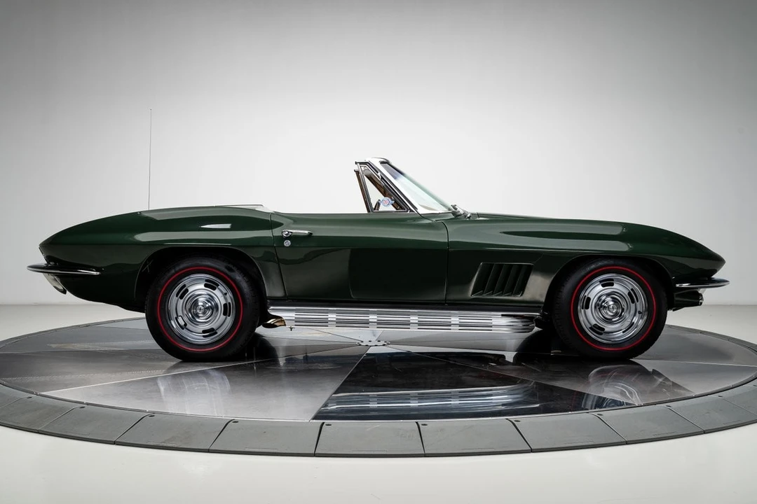 1967 Chevrolet Corvette C2 - Image 14 of 21