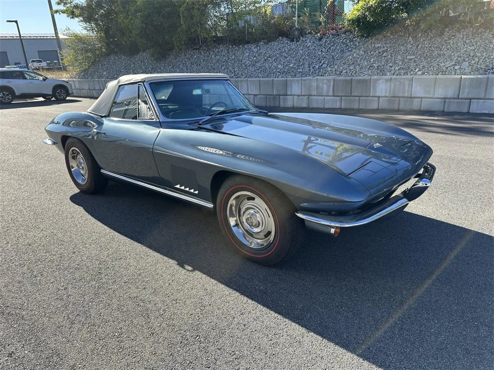 1967 Chevrolet Corvette C2 - Image 5 of 31
