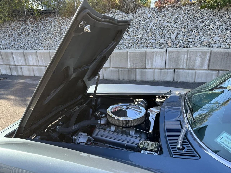 1967 Chevrolet Corvette C2 - Image 13 of 31