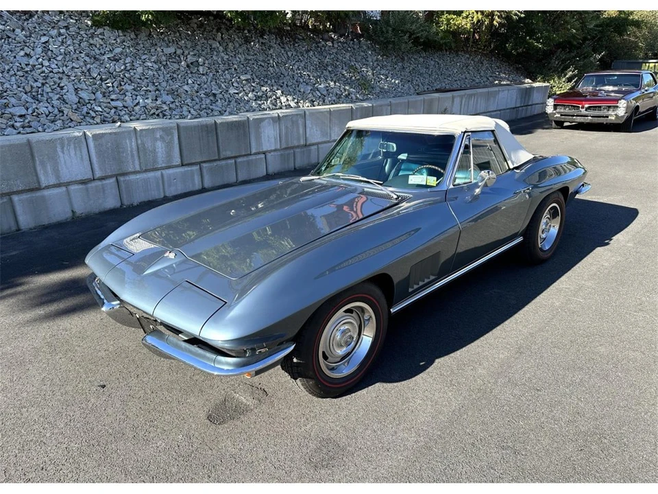 1967 Chevrolet Corvette C2 - Image 2 of 31