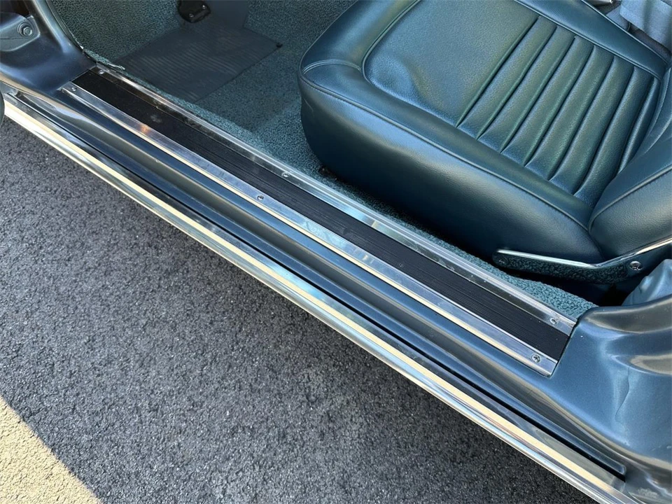 1967 Chevrolet Corvette C2 - Image 24 of 31