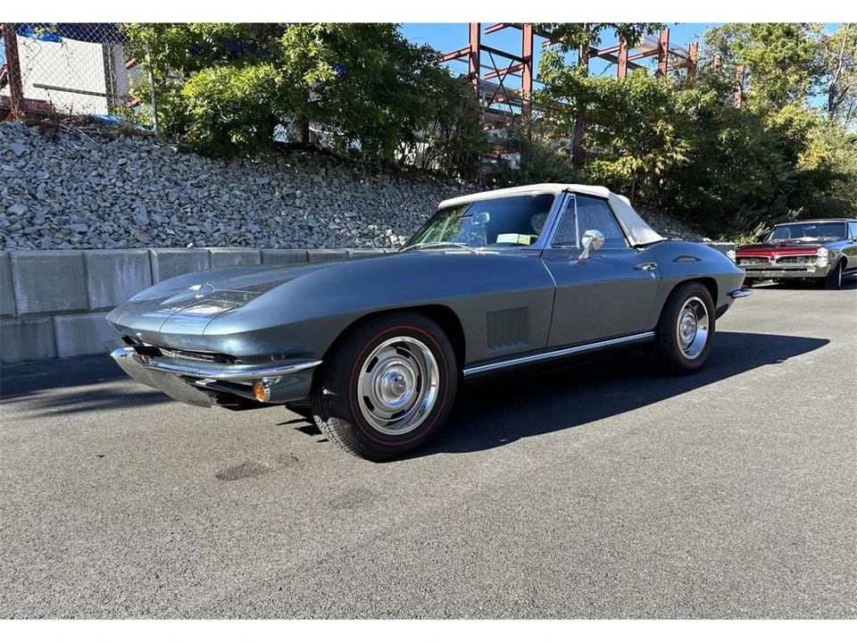 1967 Chevrolet Corvette C2 - Image 3 of 31