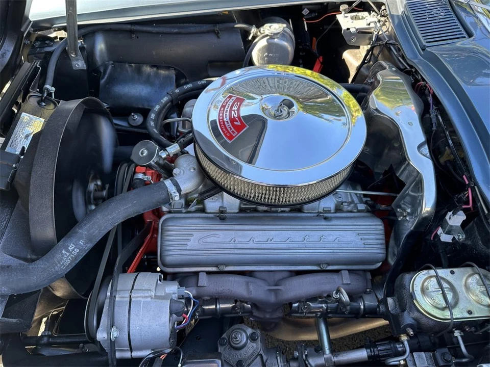 1967 Chevrolet Corvette C2 - Image 16 of 31