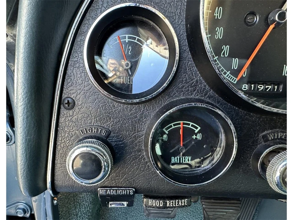 1967 Chevrolet Corvette C2 - Image 28 of 31