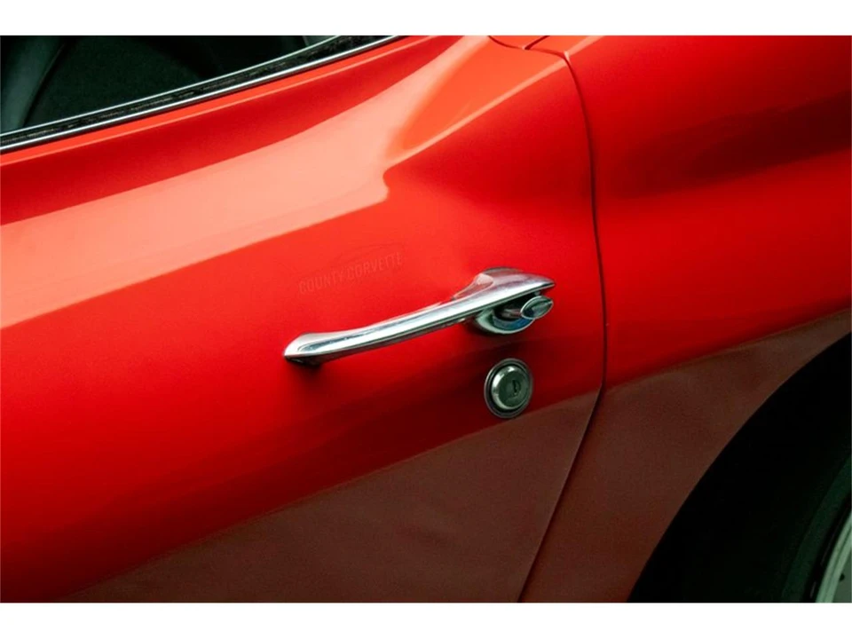 1967 Chevrolet Corvette C2 - Image 13 of 31