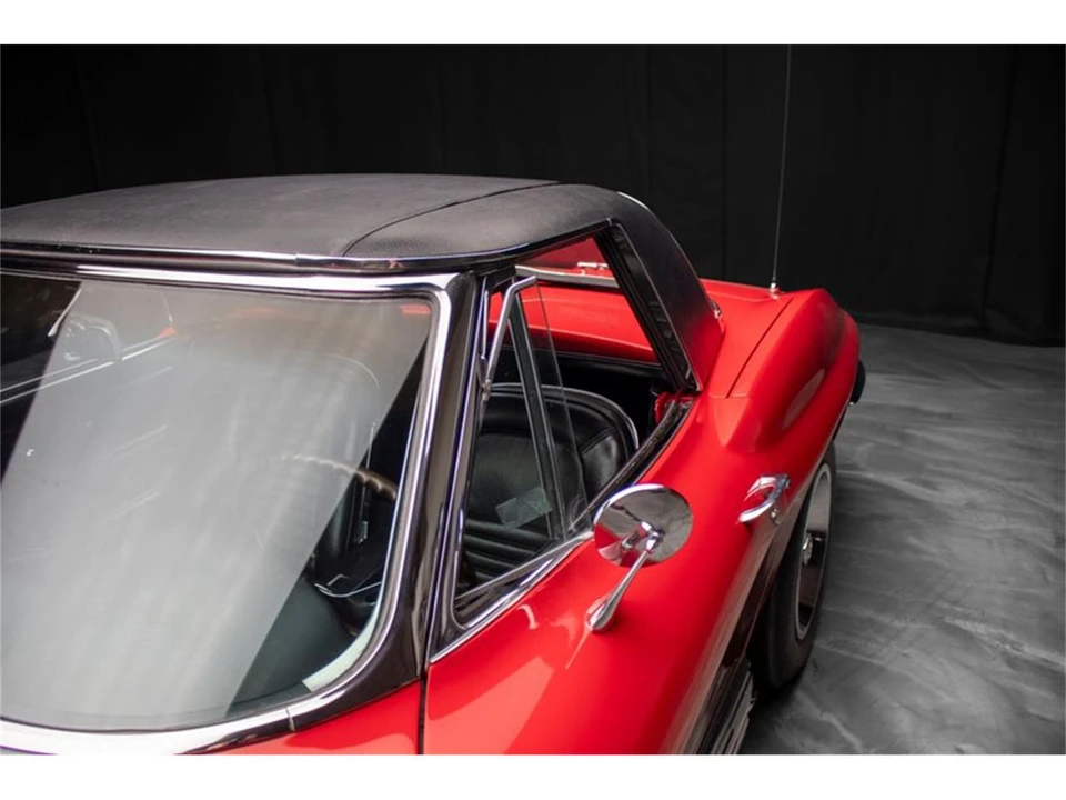 1967 Chevrolet Corvette C2 - Image 14 of 31