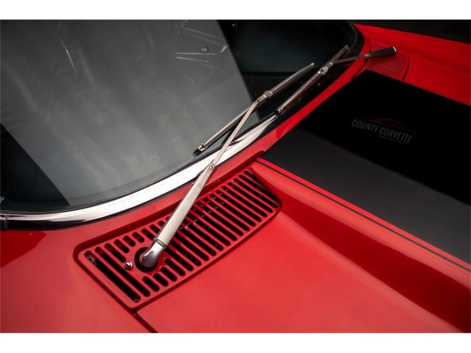 1967 Chevrolet Corvette C2 - Image 19 of 31