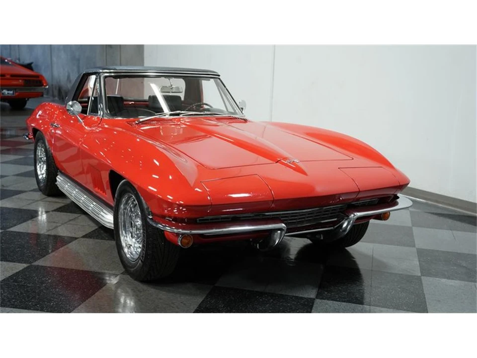 1967 Chevrolet Corvette C2 - Image 15 of 31