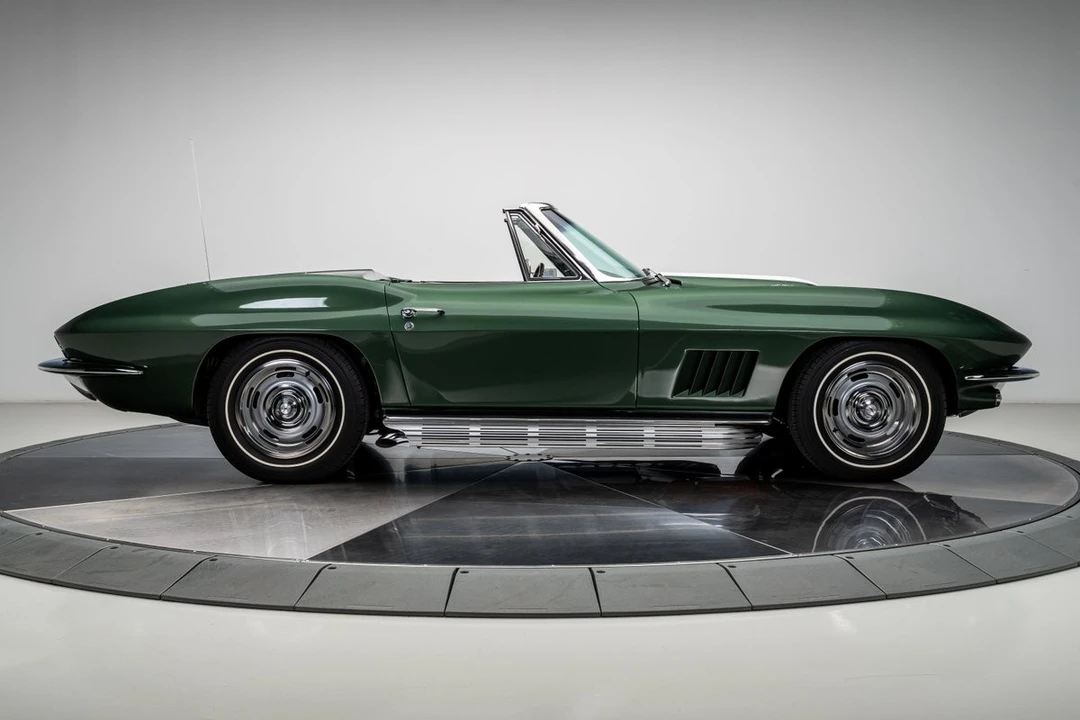 1967 Chevrolet Corvette C2 - Image 22 of 31