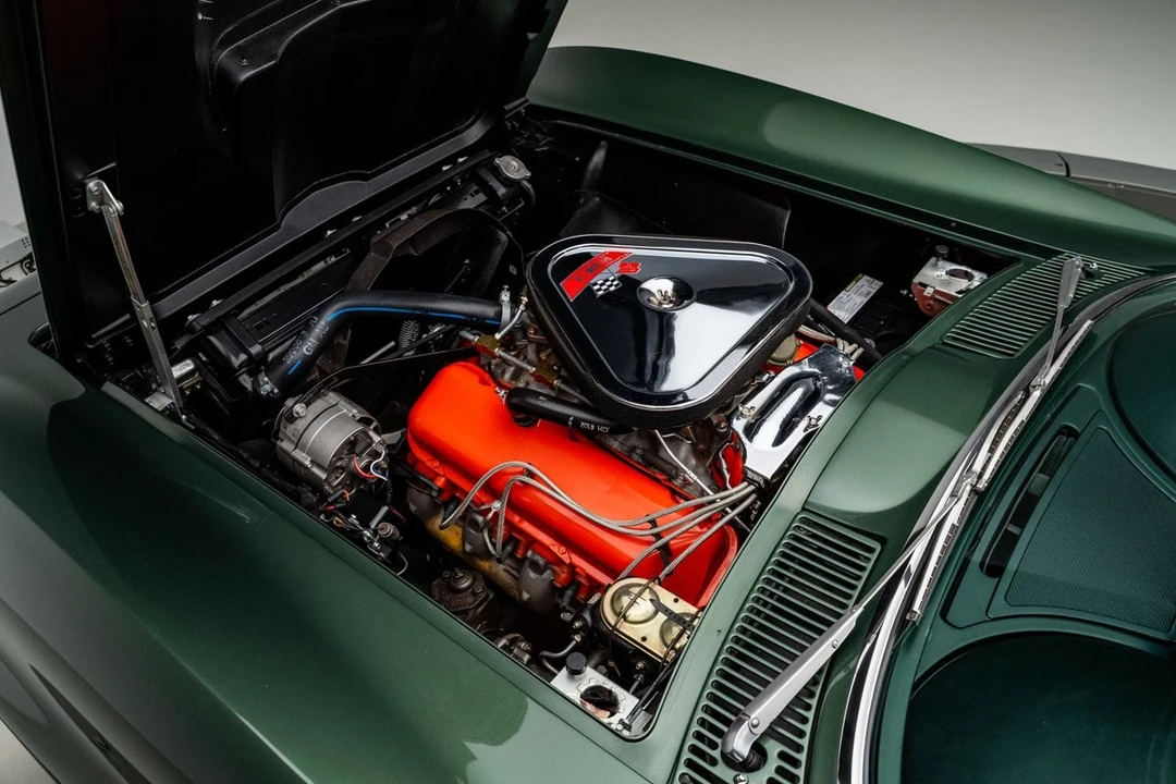 1967 Chevrolet Corvette C2 - Image 2 of 31