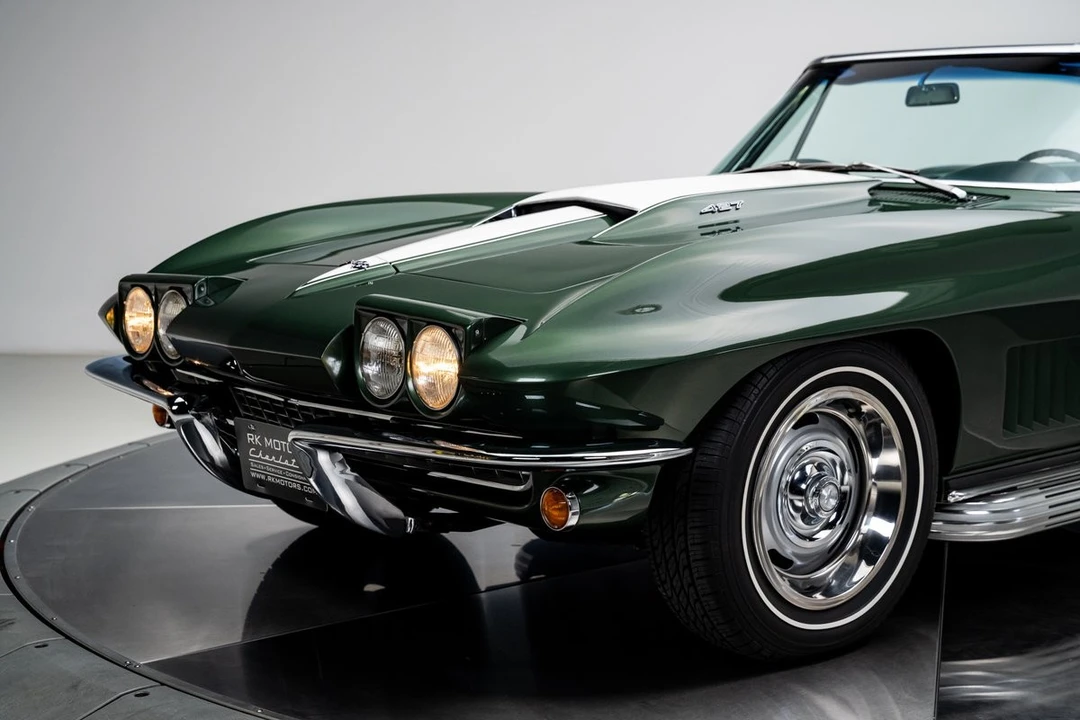 1967 Chevrolet Corvette C2 - Image 19 of 31