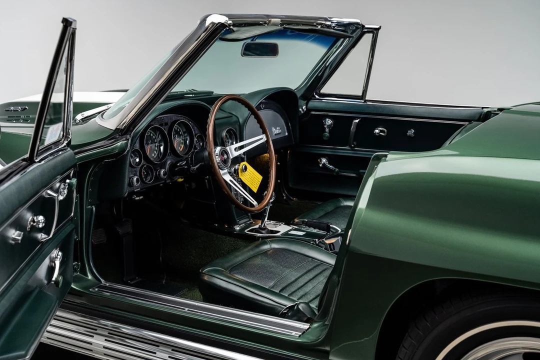 1967 Chevrolet Corvette C2 - Image 3 of 31
