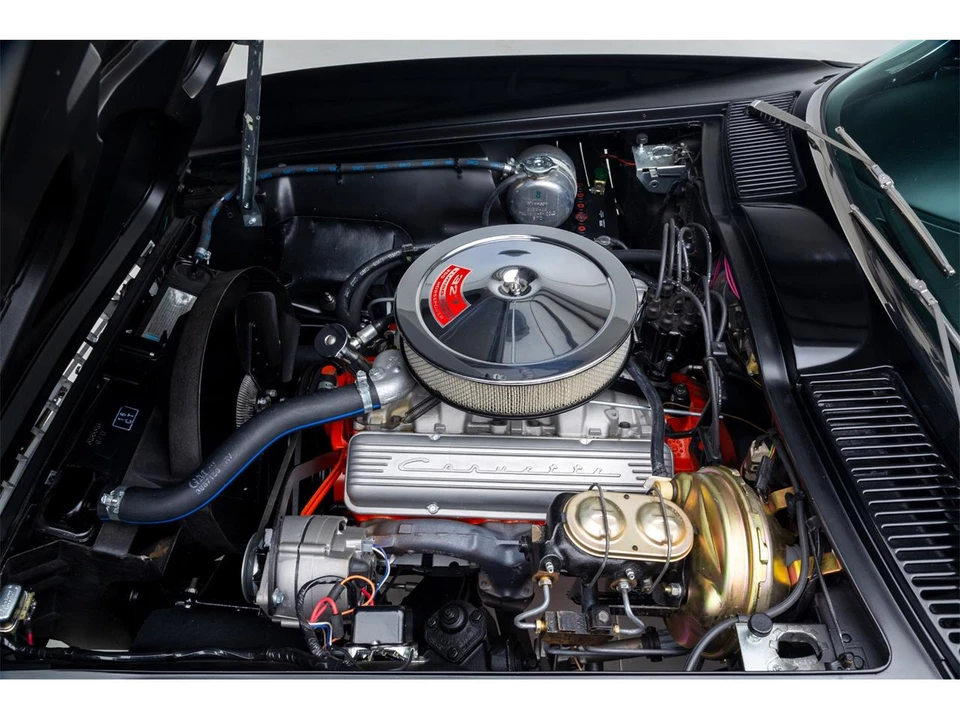 1967 Chevrolet Corvette C2 - Image 18 of 31