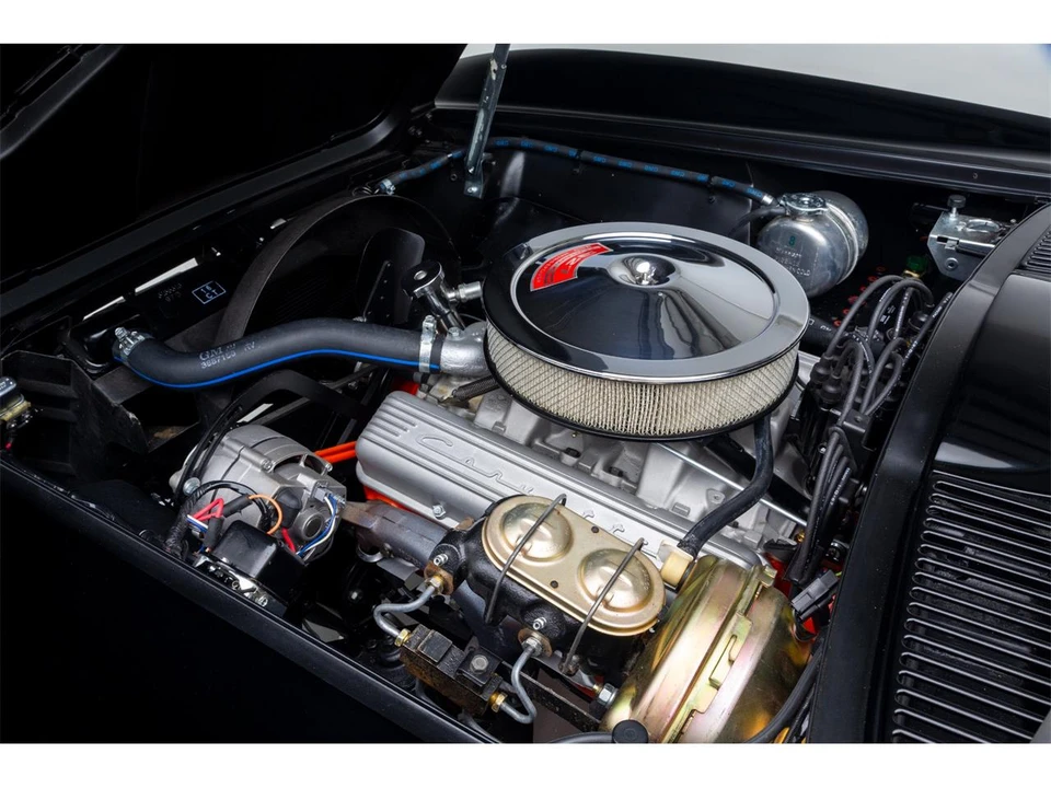 1967 Chevrolet Corvette C2 - Image 23 of 31