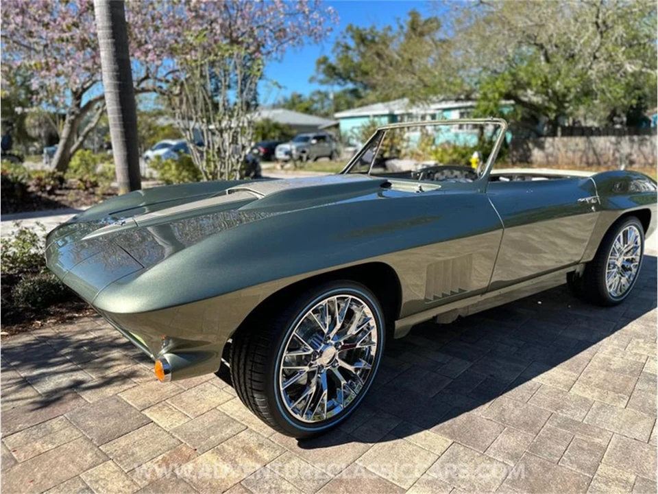 1967 Chevrolet Corvette C2 - Image 4 of 31