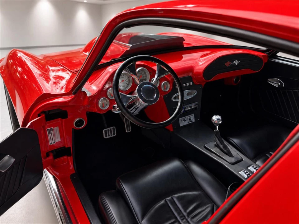 1967 Chevrolet Corvette C2 - Image 2 of 5