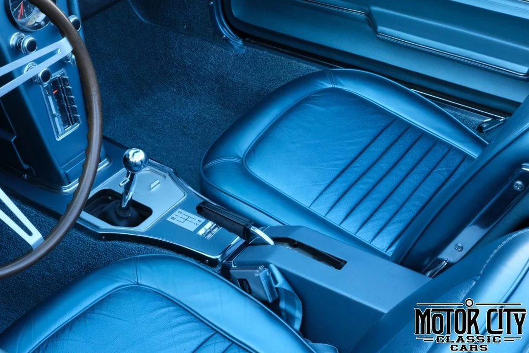 1967 Chevrolet Corvette C2 - Image 16 of 21