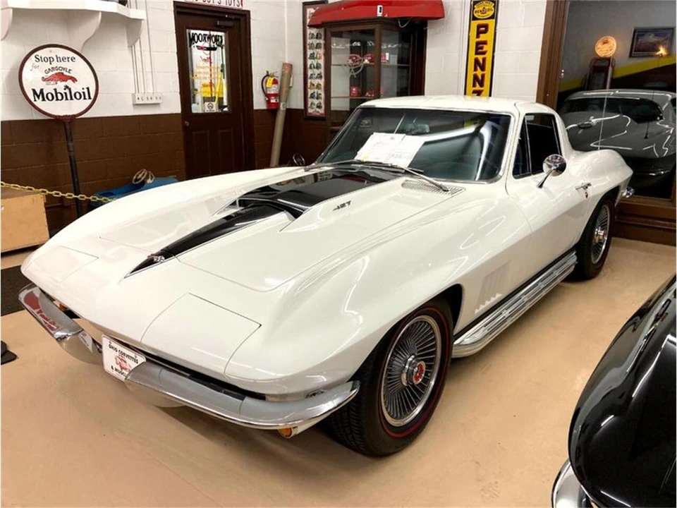 1967 Chevrolet Corvette C2 - Image 3 of 15