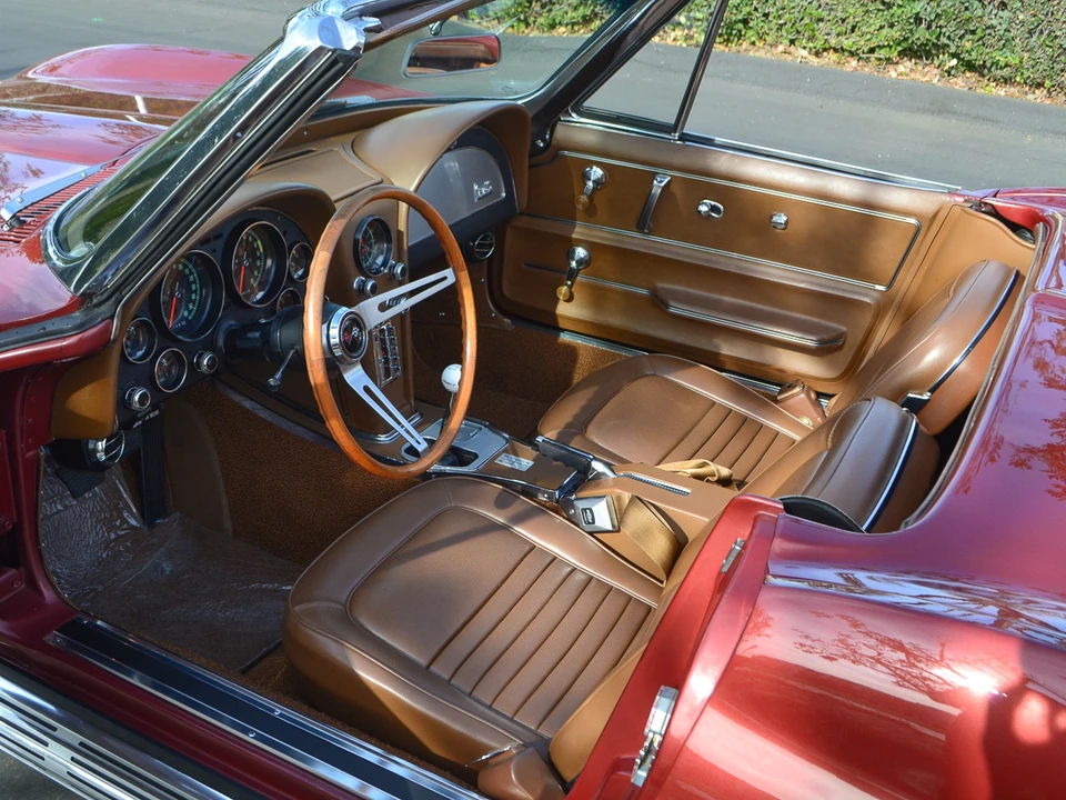 1967 Chevrolet Corvette C2 - Image 17 of 31