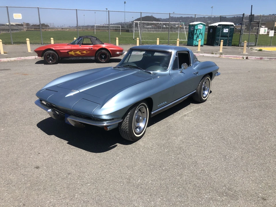 1967 Chevrolet Corvette C2 - Image 22 of 31
