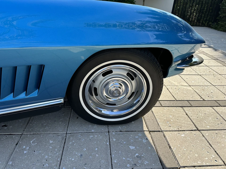 1967 Chevrolet Corvette C2 - Image 14 of 31