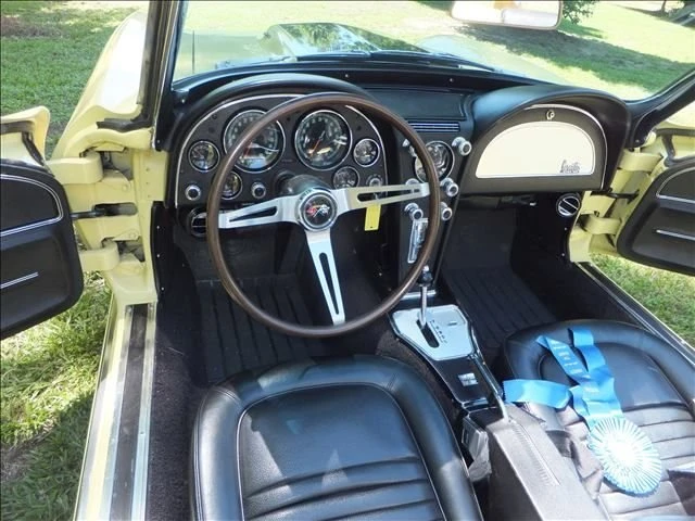 1967 Chevrolet Corvette C2 427 - Image 22 of 31
