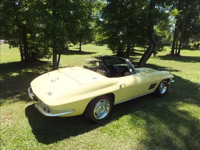 1967 Chevrolet Corvette C2 427 - Image 13 of 31