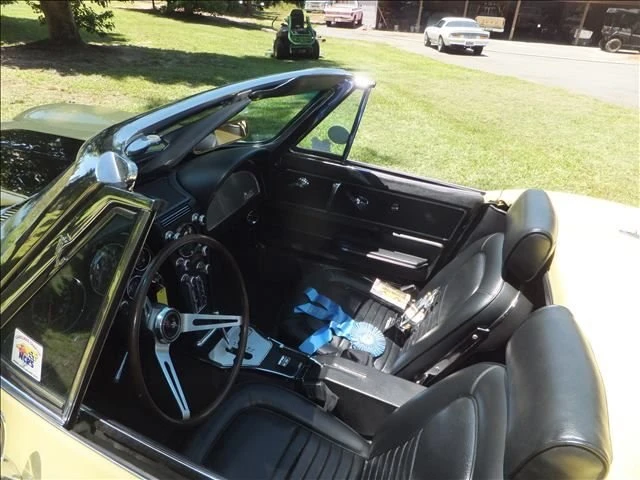 1967 Chevrolet Corvette C2 427 - Image 16 of 31