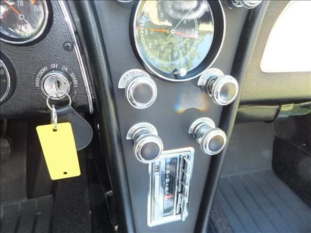 1967 Chevrolet Corvette C2 427 - Image 26 of 31