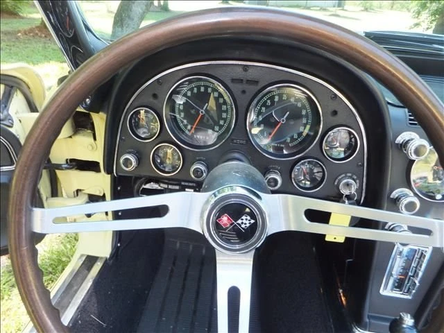 1967 Chevrolet Corvette C2 427 - Image 24 of 31