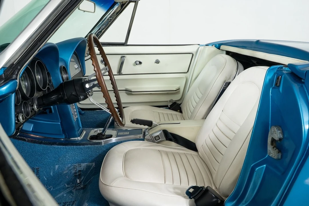 1967 Chevrolet Corvette C2 427 - Image 23 of 31