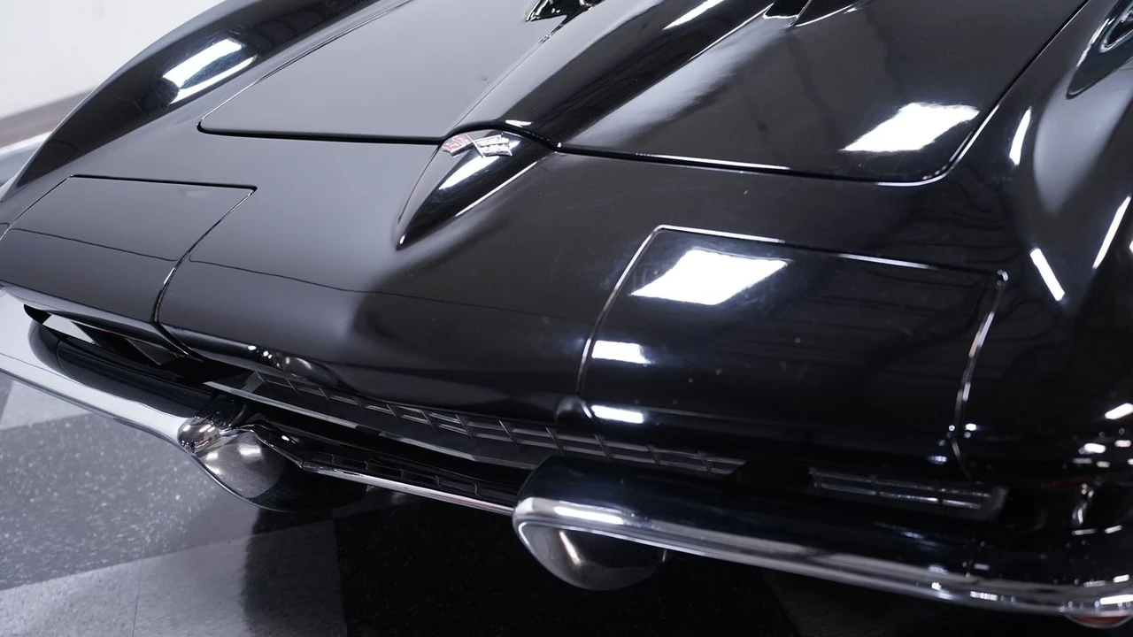 1967 Chevrolet Corvette C2 - Image 18 of 21