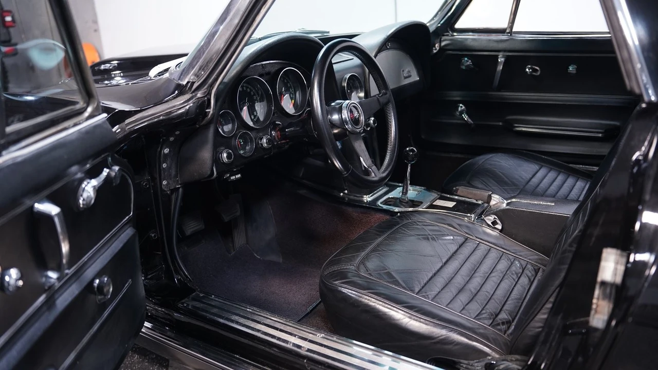 1967 Chevrolet Corvette C2 - Image 5 of 21