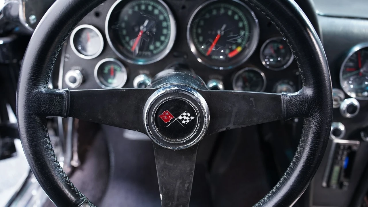 1967 Chevrolet Corvette C2 - Image 31 of 31