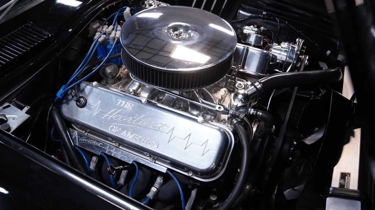 1967 Chevrolet Corvette C2 - Image 28 of 31