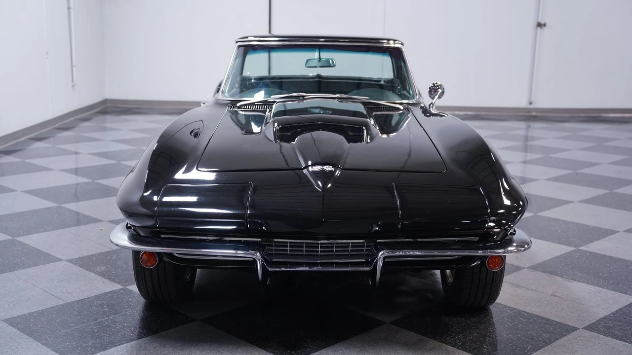 1967 Chevrolet Corvette C2 - Image 16 of 21