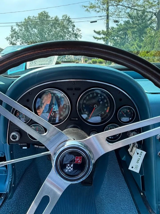 1967 Chevrolet Corvette C2 427 - Image 9 of 18