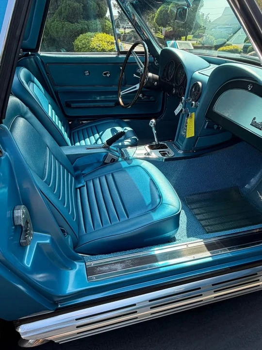1967 Chevrolet Corvette C2 427 - Image 7 of 18