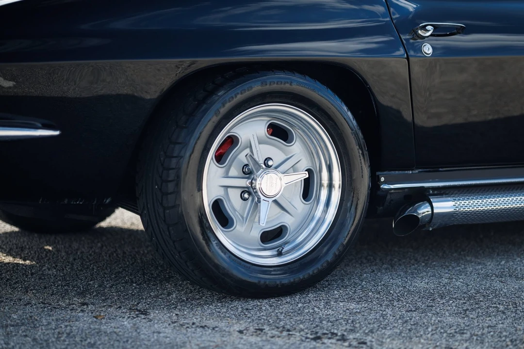 1967 Chevrolet Corvette C2 427 - Image 13 of 31