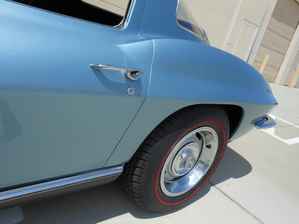 1967 Chevrolet Corvette C2 - Image 21 of 31