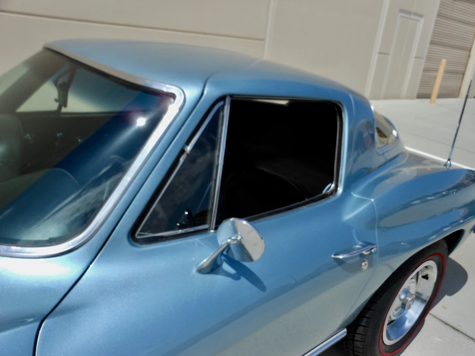 1967 Chevrolet Corvette C2 - Image 24 of 31