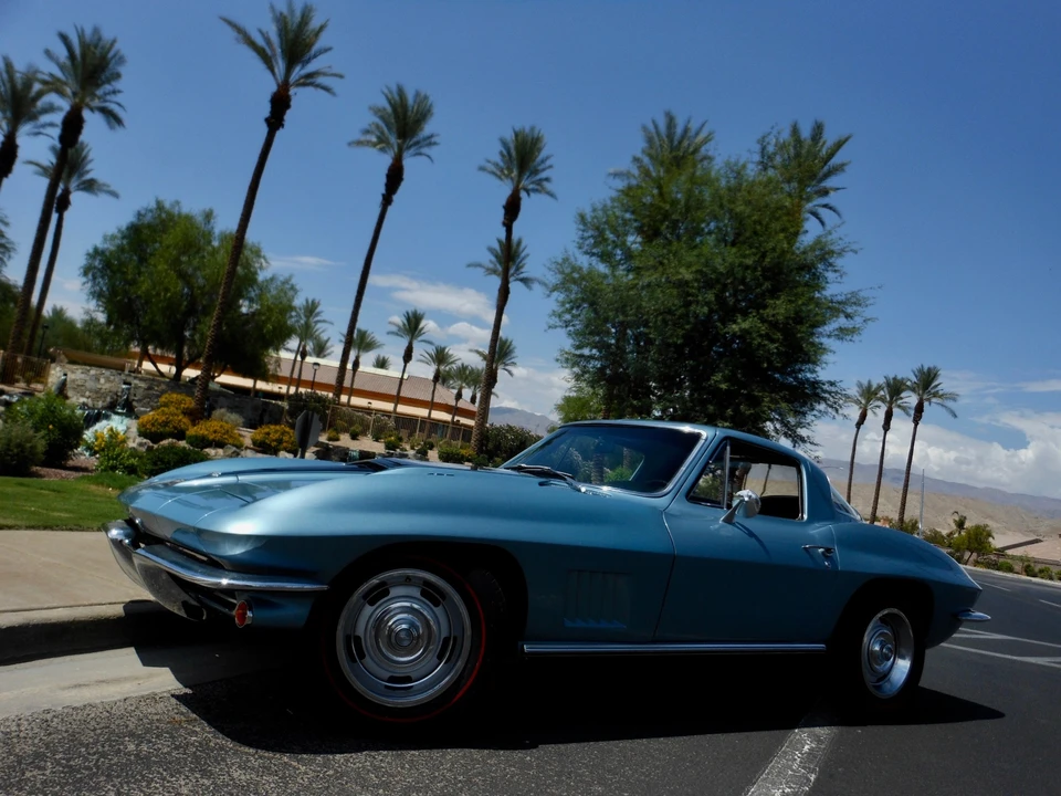 1967 Chevrolet Corvette C2 - Image 4 of 31