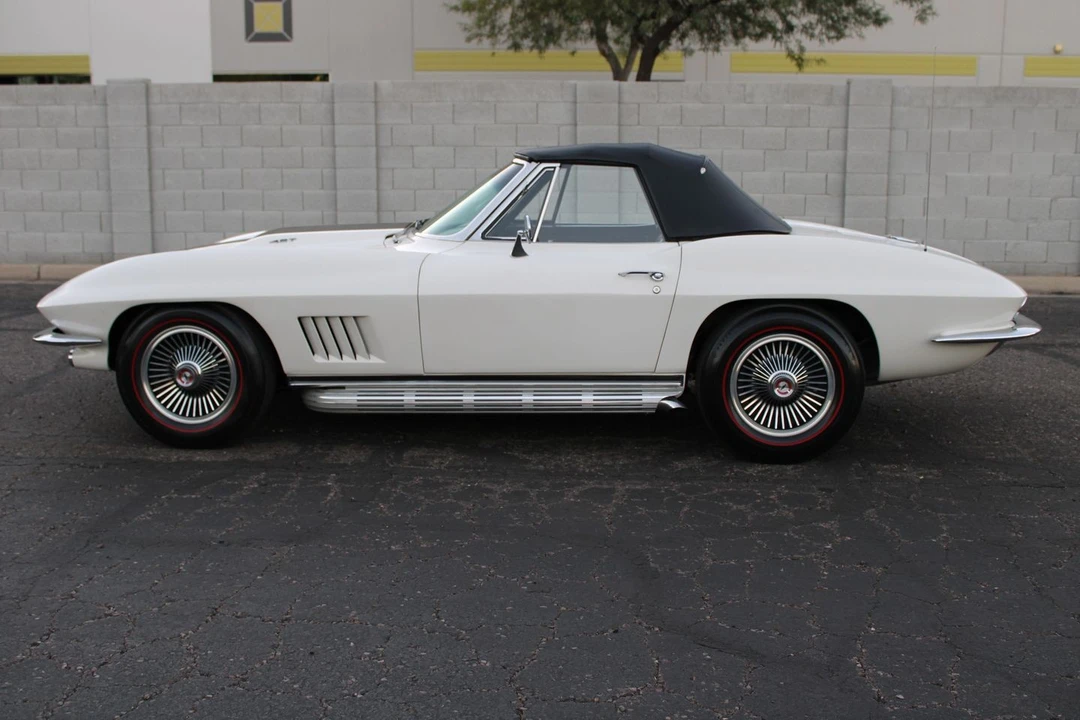 1967 Chevrolet Corvette C2 - Image 11 of 21