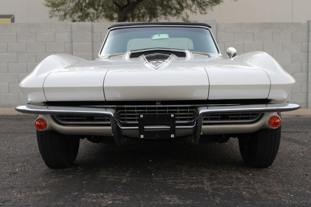 1967 Chevrolet Corvette C2 - Image 15 of 21