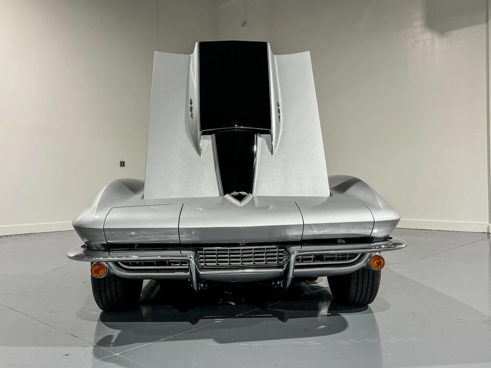 1967 Chevrolet Corvette C2 427 - Image 15 of 31