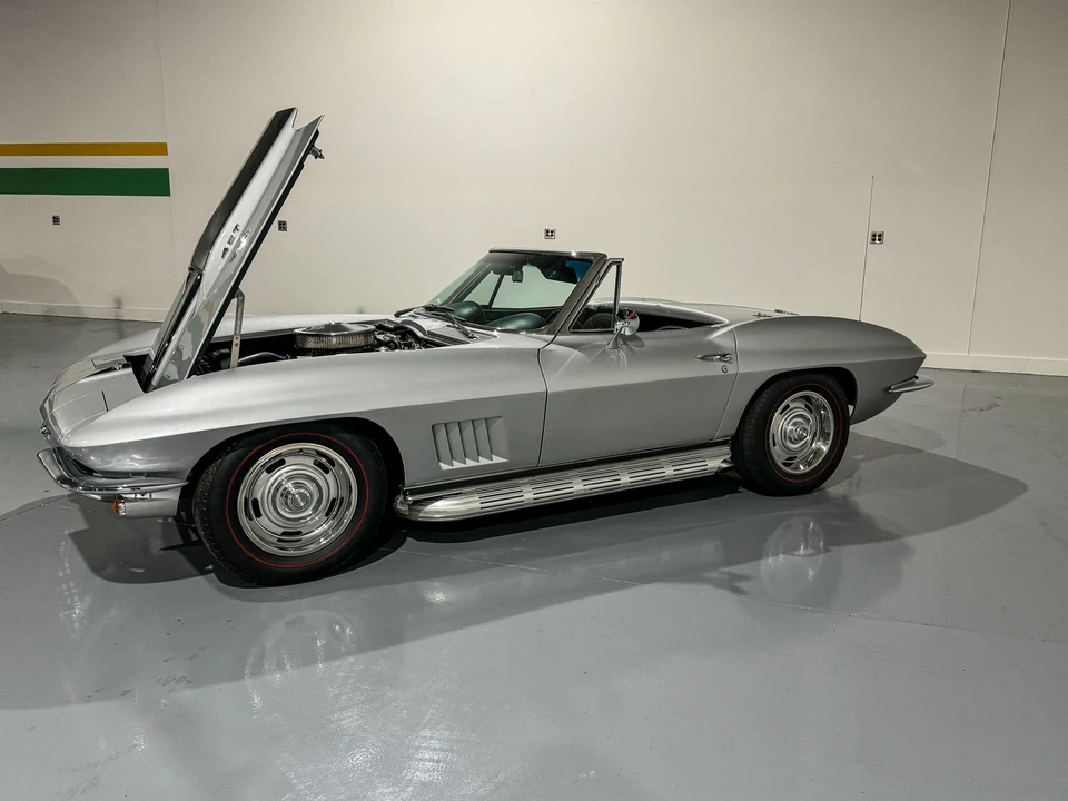 1967 Chevrolet Corvette C2 427 - Image 16 of 31