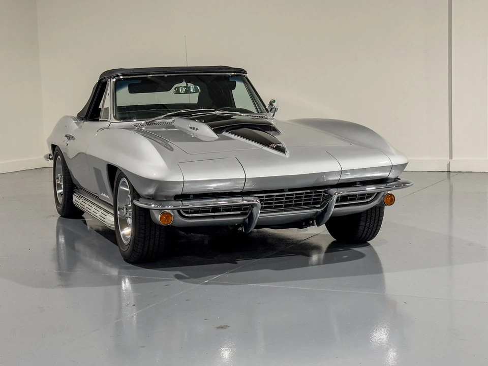 1967 Chevrolet Corvette C2 427 - Image 17 of 31