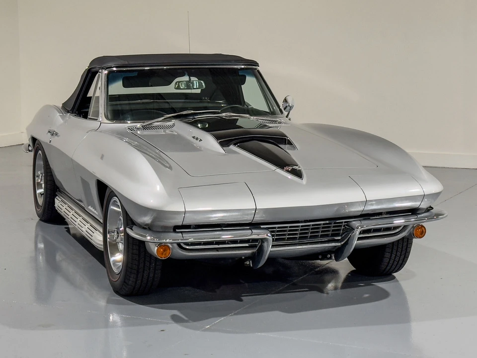 1967 Chevrolet Corvette C2 427 - Image 18 of 31