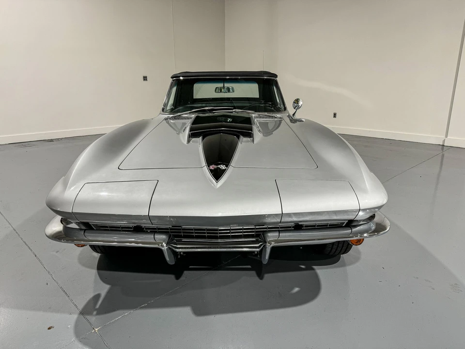 1967 Chevrolet Corvette C2 427 - Image 19 of 31